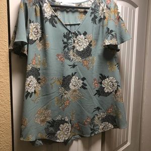 Tempted Hearts short sleeve blue blouse size 2X